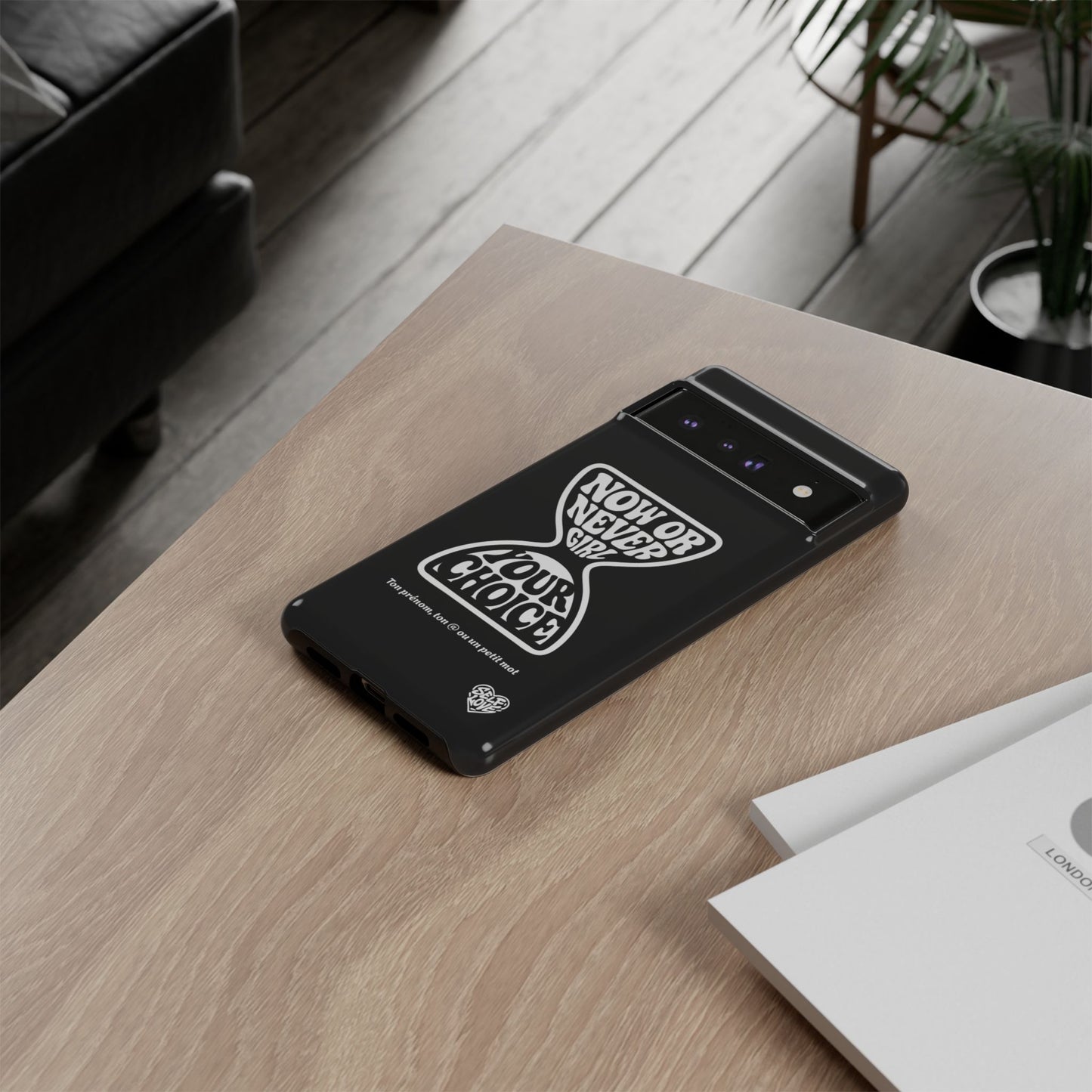 Now Or Never Girl - Coque iPhone (noir)