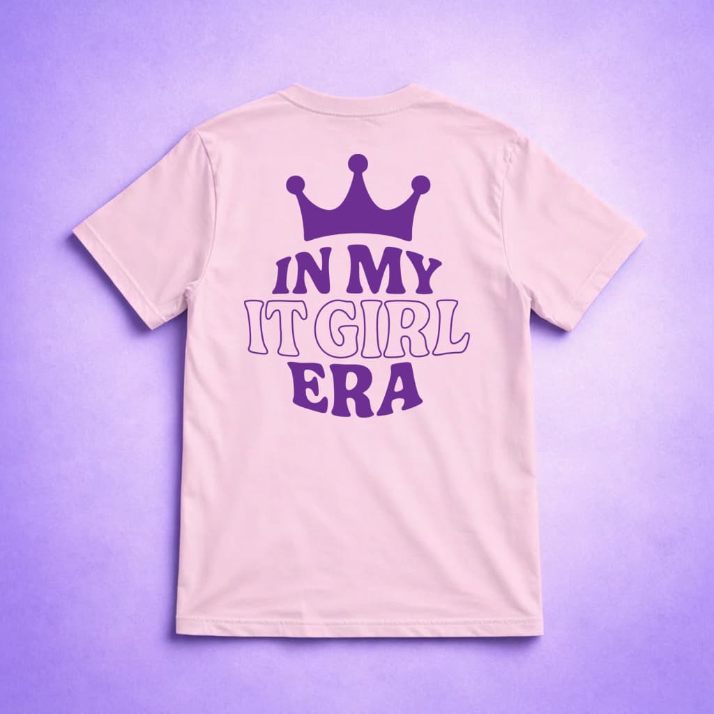 In My It Girl Era - T-shirt