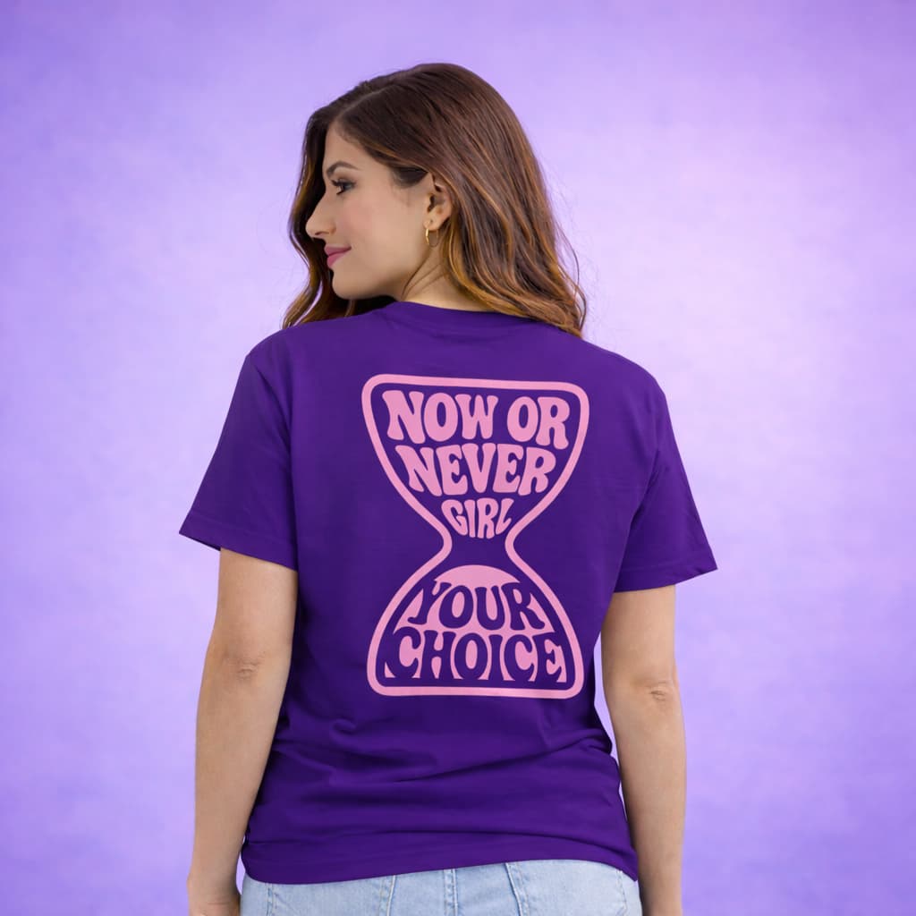 Now Or Never Girl - T-shirt